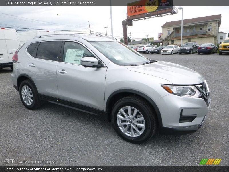 Front 3/4 View of 2018 Rogue SV AWD