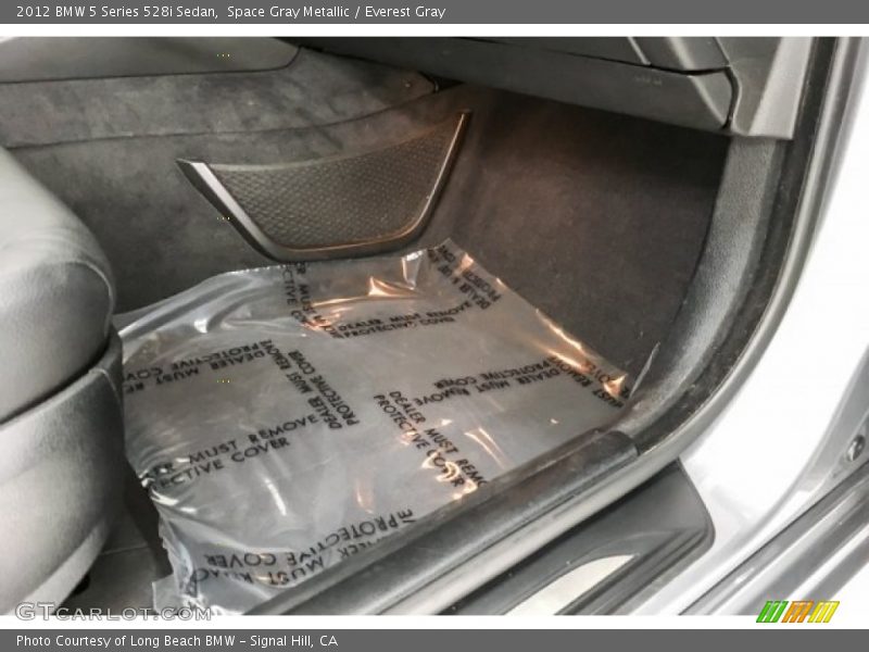 Space Gray Metallic / Everest Gray 2012 BMW 5 Series 528i Sedan