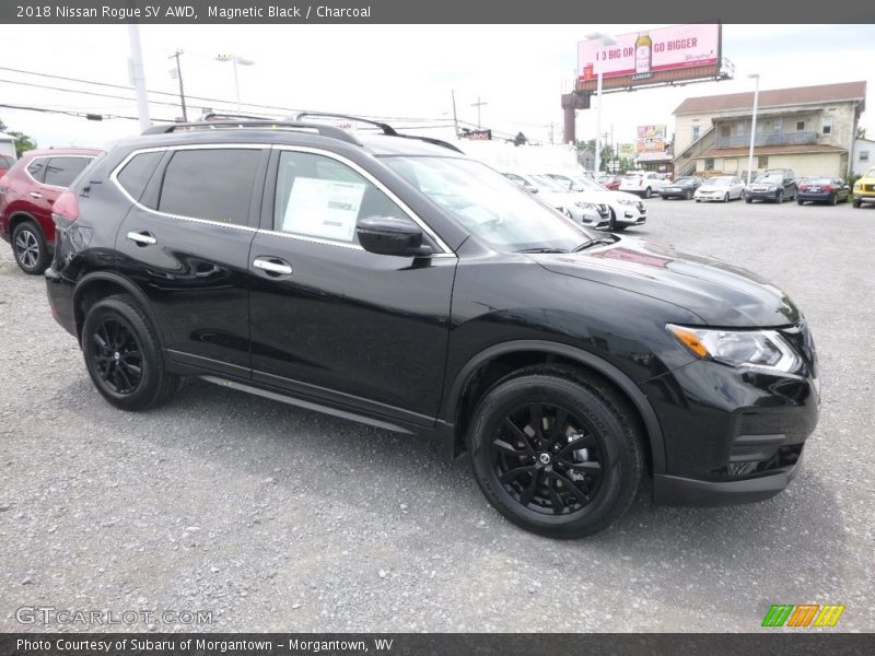 Magnetic Black / Charcoal 2018 Nissan Rogue SV AWD