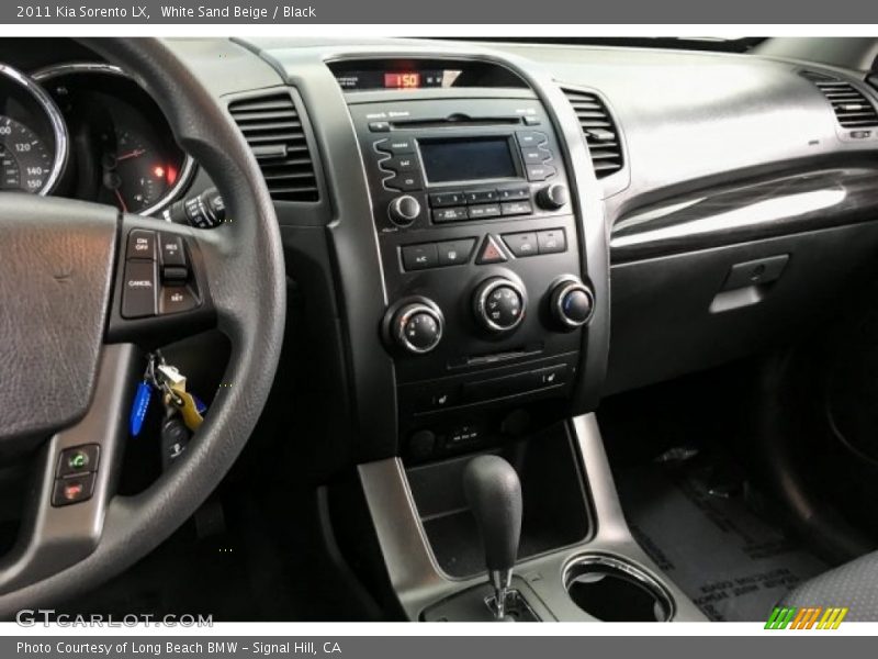 White Sand Beige / Black 2011 Kia Sorento LX