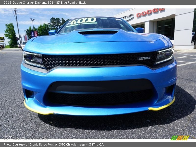 B5 Blue Pearl / Black 2018 Dodge Charger Daytona 392