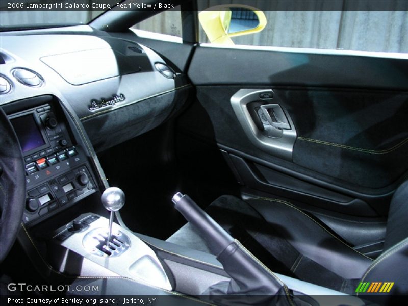Black Leather & Alcantara Interior and Yellow Stitching with Branding Package - 2006 Lamborghini Gallardo Coupe