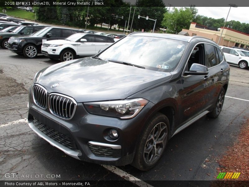 Mineral Grey Metallic / Black 2018 BMW X1 xDrive28i