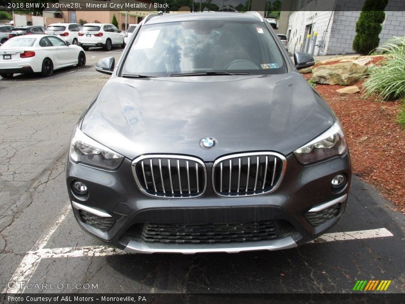 Mineral Grey Metallic / Black 2018 BMW X1 xDrive28i