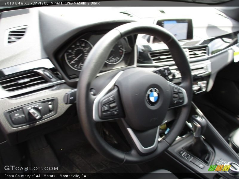 Mineral Grey Metallic / Black 2018 BMW X1 xDrive28i