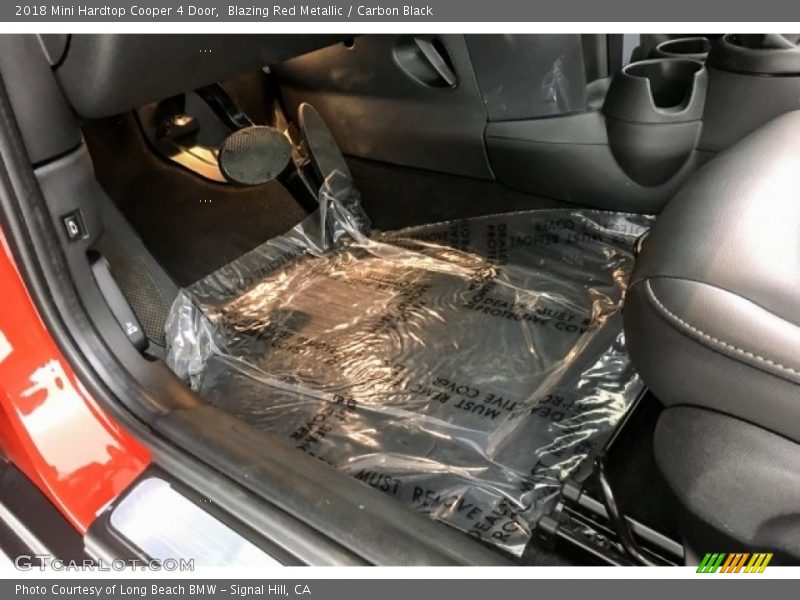 Blazing Red Metallic / Carbon Black 2018 Mini Hardtop Cooper 4 Door