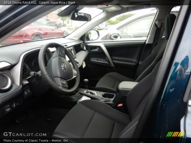 Galactic Aqua Mica / Black 2018 Toyota RAV4 XLE