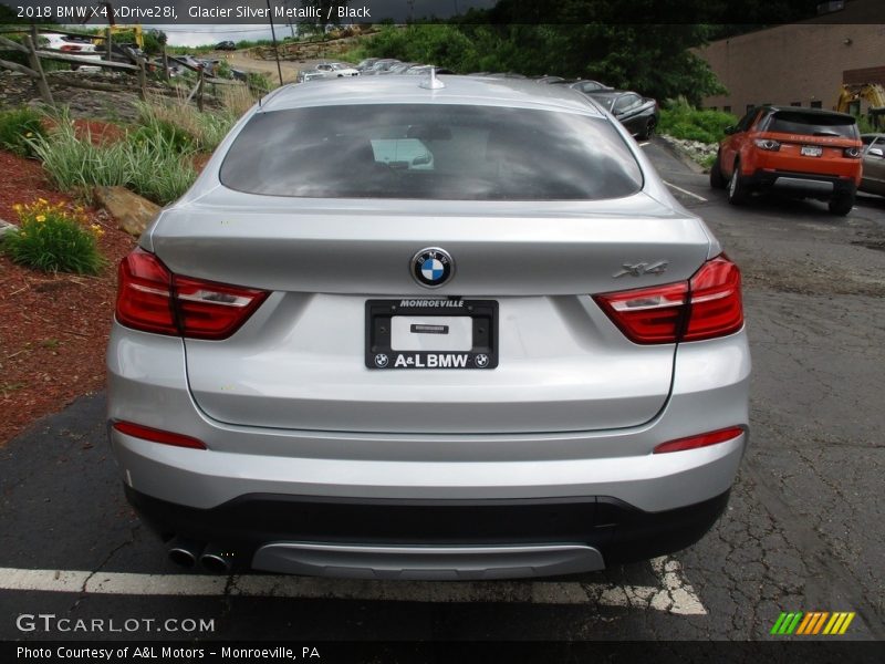 Glacier Silver Metallic / Black 2018 BMW X4 xDrive28i