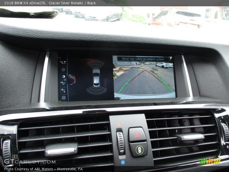 Glacier Silver Metallic / Black 2018 BMW X4 xDrive28i