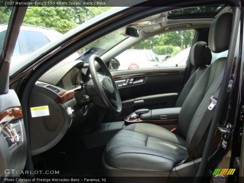 Black / Black 2007 Mercedes-Benz S 550 4Matic Sedan