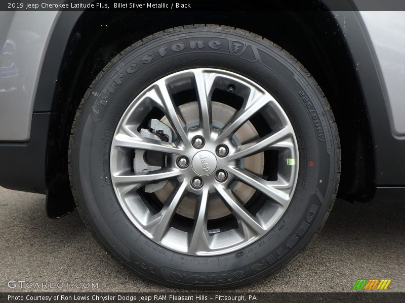 Billet Silver Metallic / Black 2019 Jeep Cherokee Latitude Plus