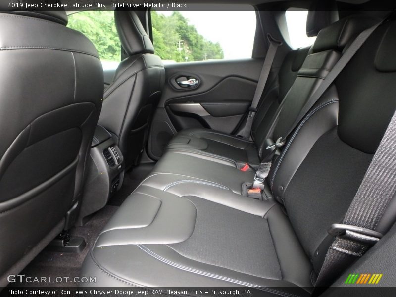 Billet Silver Metallic / Black 2019 Jeep Cherokee Latitude Plus