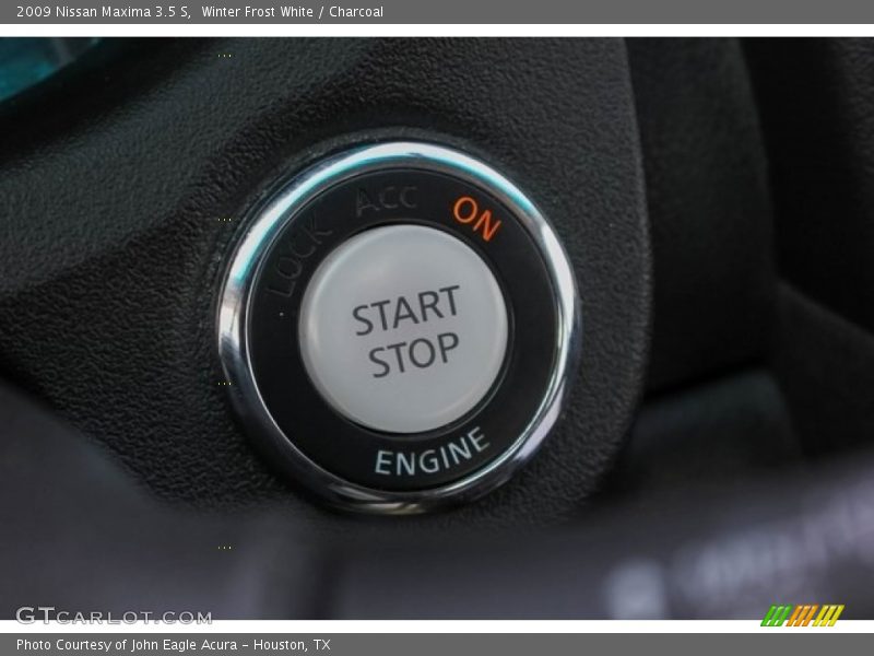 Winter Frost White / Charcoal 2009 Nissan Maxima 3.5 S
