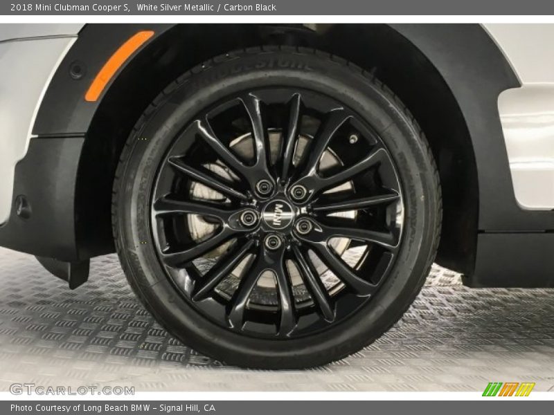 White Silver Metallic / Carbon Black 2018 Mini Clubman Cooper S