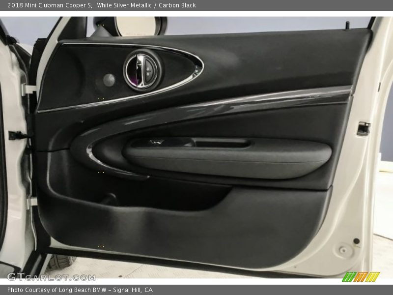 White Silver Metallic / Carbon Black 2018 Mini Clubman Cooper S