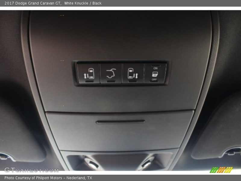 White Knuckle / Black 2017 Dodge Grand Caravan GT
