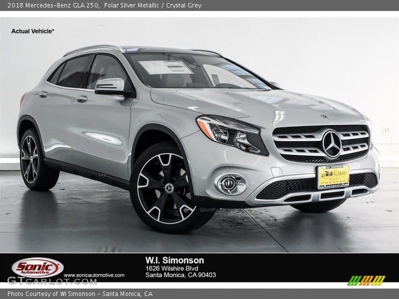Polar Silver Metallic / Crystal Grey 2018 Mercedes-Benz GLA 250