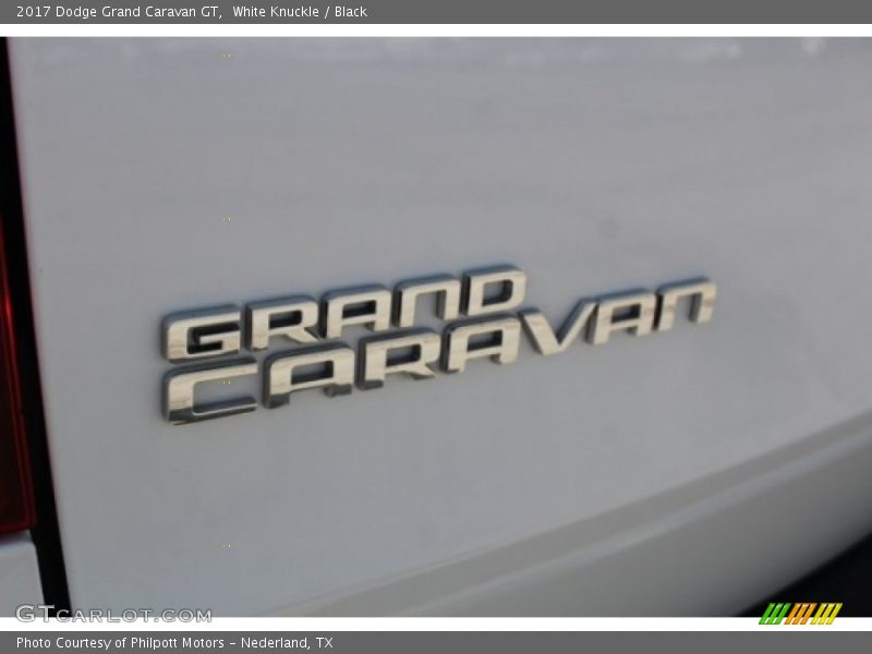 White Knuckle / Black 2017 Dodge Grand Caravan GT