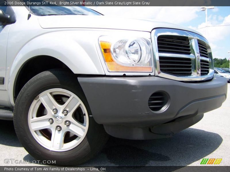 Bright Silver Metallic / Dark Slate Gray/Light Slate Gray 2006 Dodge Durango SXT 4x4