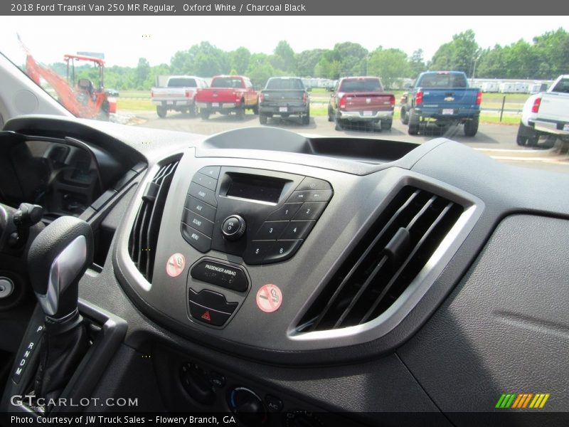 Controls of 2018 Transit Van 250 MR Regular