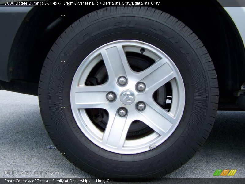 Bright Silver Metallic / Dark Slate Gray/Light Slate Gray 2006 Dodge Durango SXT 4x4