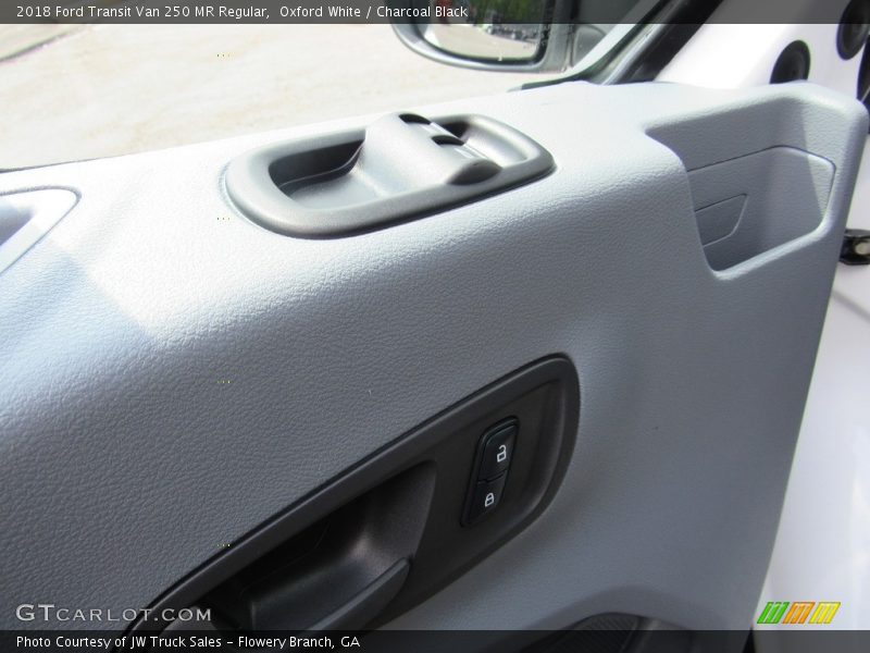 Door Panel of 2018 Transit Van 250 MR Regular