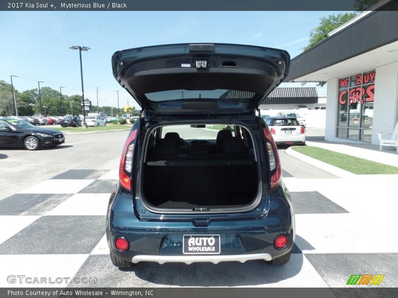Mysterious Blue / Black 2017 Kia Soul +