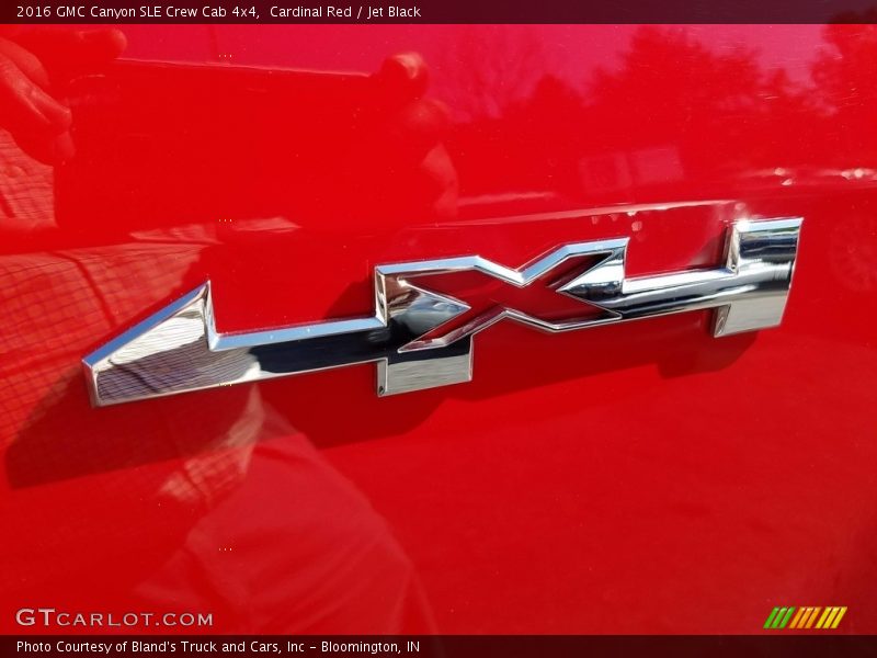 Cardinal Red / Jet Black 2016 GMC Canyon SLE Crew Cab 4x4