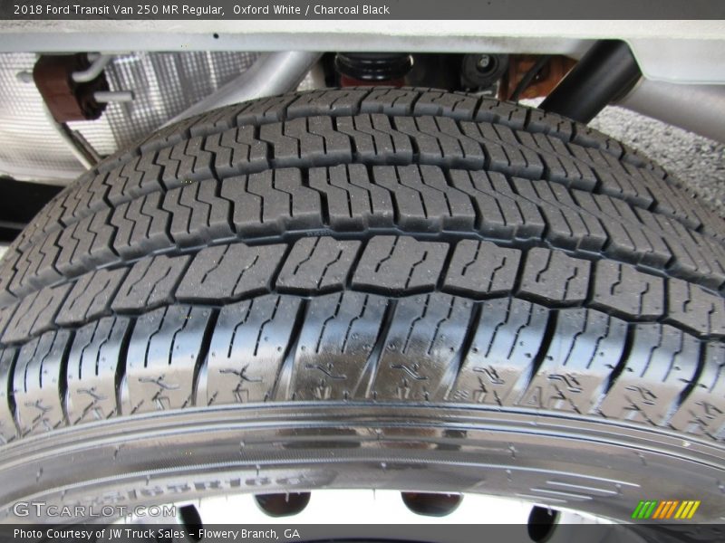 Oxford White / Charcoal Black 2018 Ford Transit Van 250 MR Regular