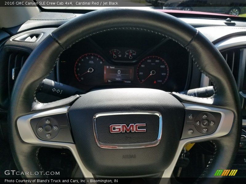 Cardinal Red / Jet Black 2016 GMC Canyon SLE Crew Cab 4x4