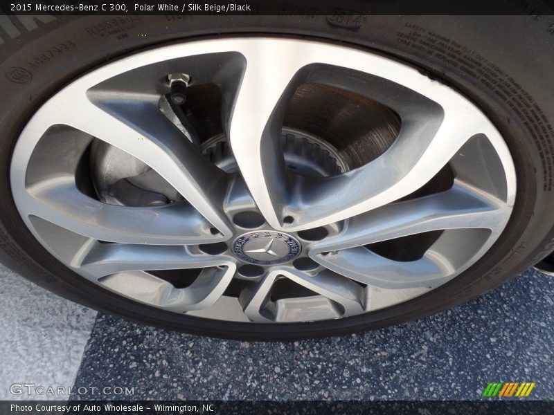 Polar White / Silk Beige/Black 2015 Mercedes-Benz C 300