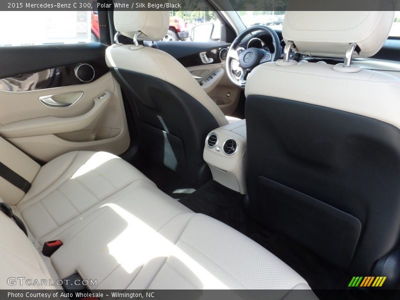 Polar White / Silk Beige/Black 2015 Mercedes-Benz C 300