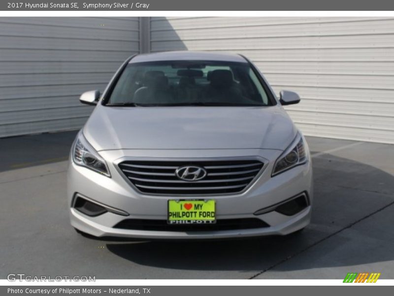Symphony Silver / Gray 2017 Hyundai Sonata SE