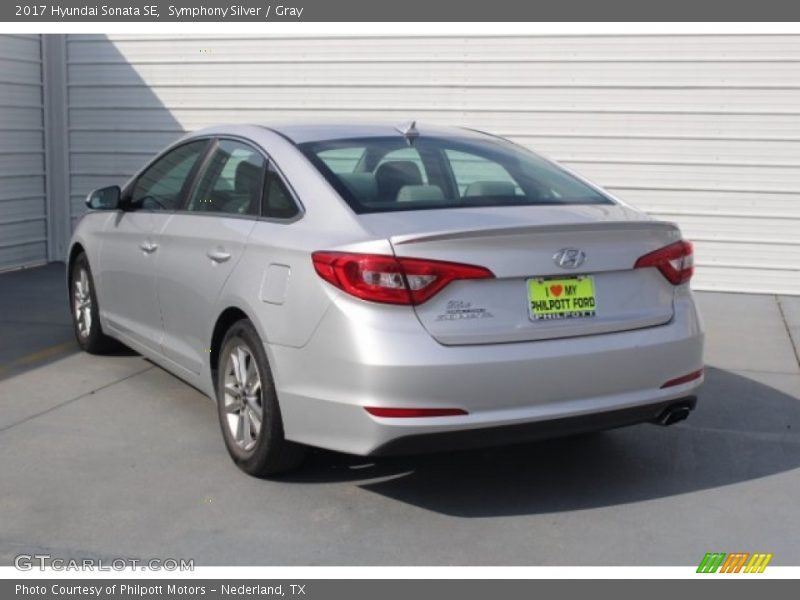 Symphony Silver / Gray 2017 Hyundai Sonata SE
