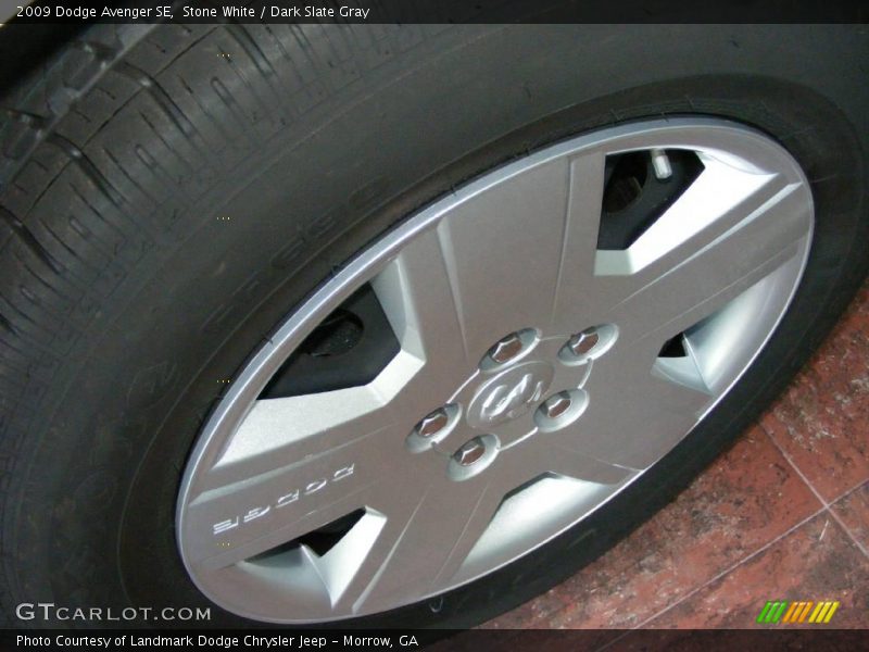 Stone White / Dark Slate Gray 2009 Dodge Avenger SE