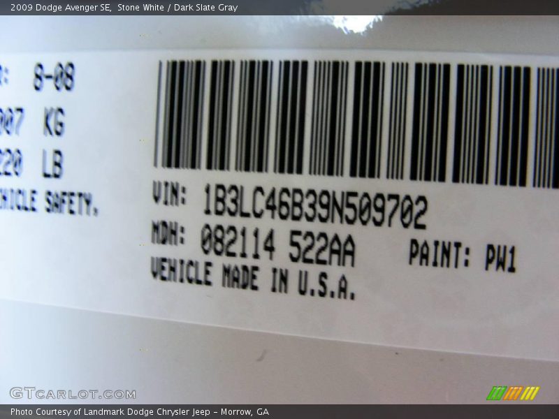 Stone White / Dark Slate Gray 2009 Dodge Avenger SE