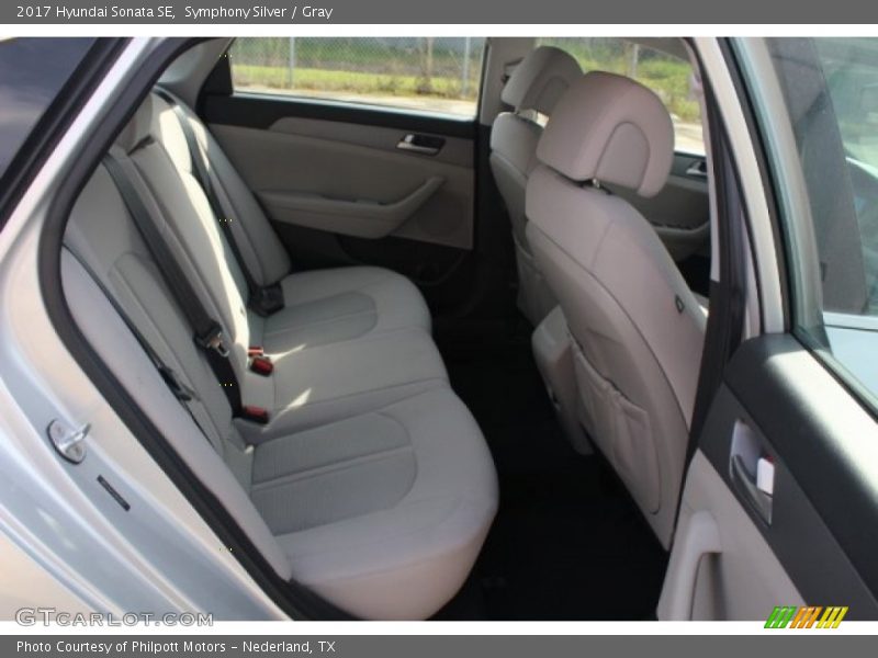 Symphony Silver / Gray 2017 Hyundai Sonata SE