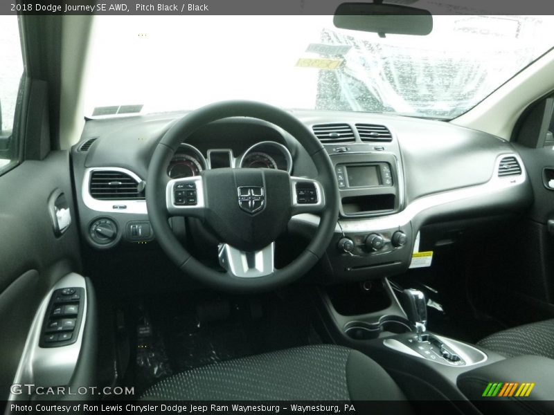 Pitch Black / Black 2018 Dodge Journey SE AWD