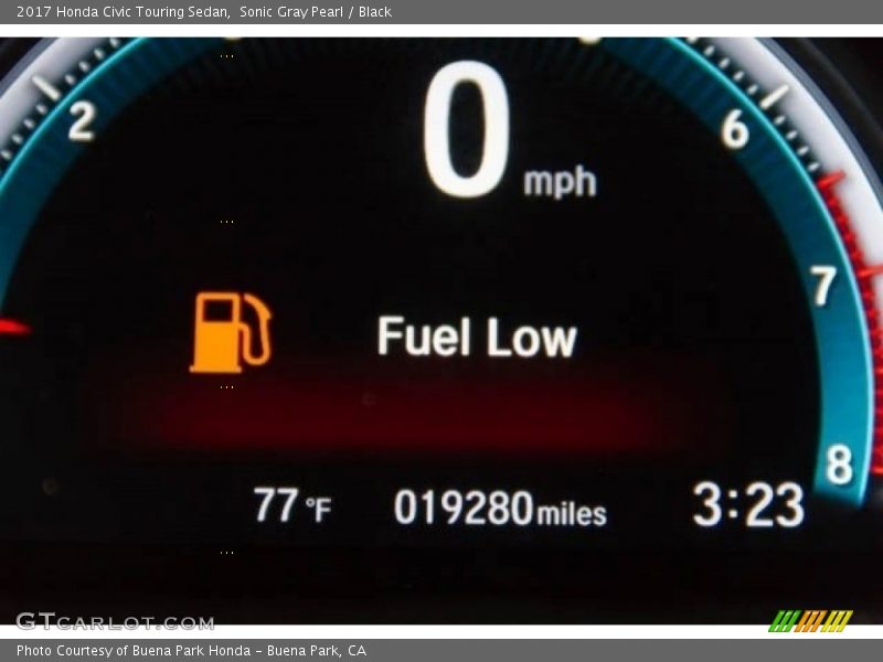 Sonic Gray Pearl / Black 2017 Honda Civic Touring Sedan
