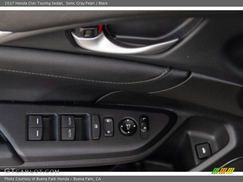 Sonic Gray Pearl / Black 2017 Honda Civic Touring Sedan