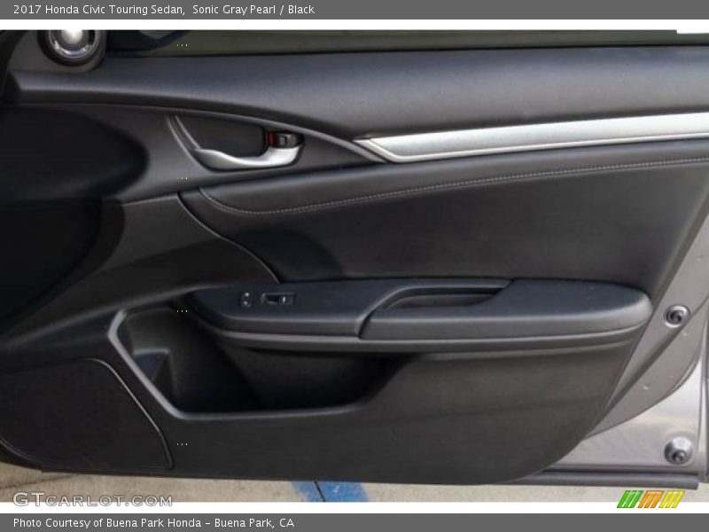 Sonic Gray Pearl / Black 2017 Honda Civic Touring Sedan