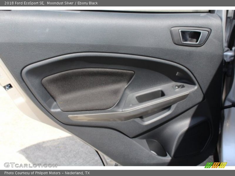 Moondust Silver / Ebony Black 2018 Ford EcoSport SE