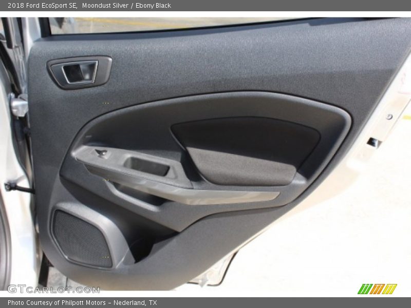 Moondust Silver / Ebony Black 2018 Ford EcoSport SE