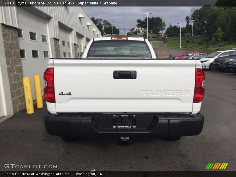 Super White / Graphite 2018 Toyota Tundra SR Double Cab 4x4