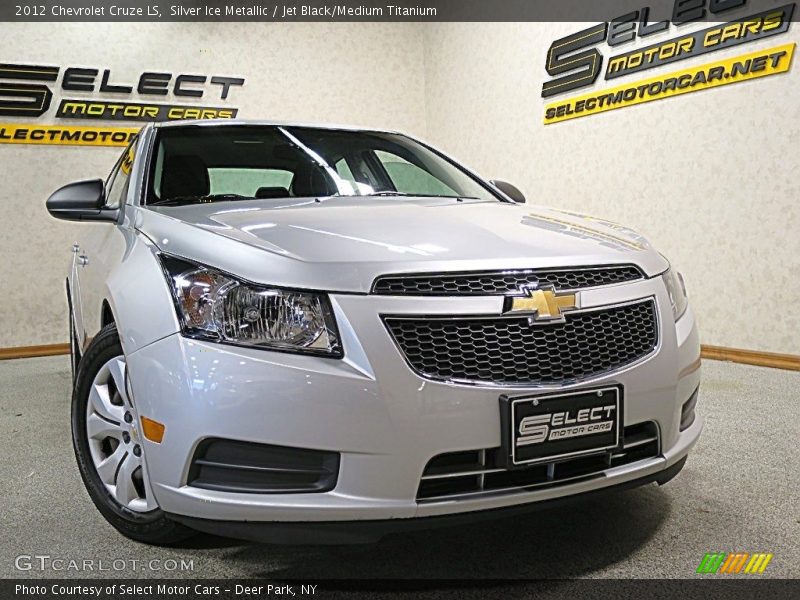 Silver Ice Metallic / Jet Black/Medium Titanium 2012 Chevrolet Cruze LS