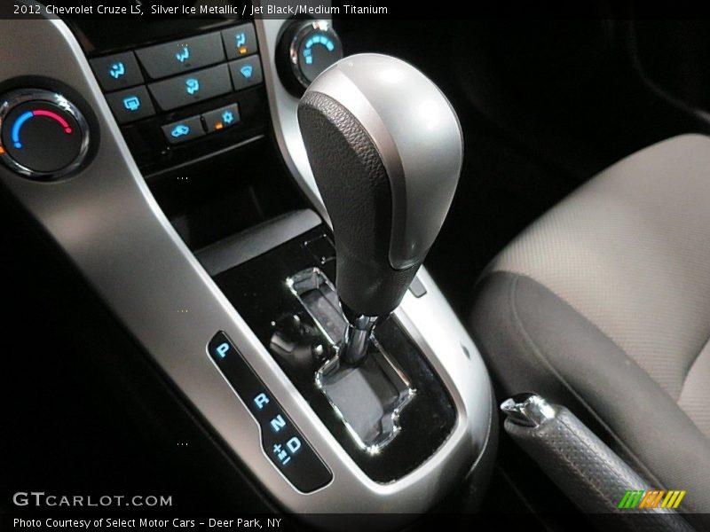Silver Ice Metallic / Jet Black/Medium Titanium 2012 Chevrolet Cruze LS