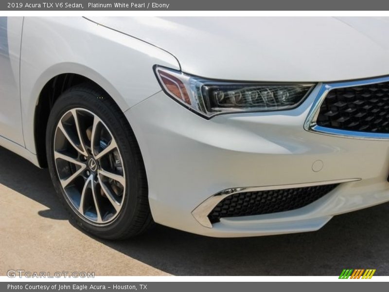Platinum White Pearl / Ebony 2019 Acura TLX V6 Sedan