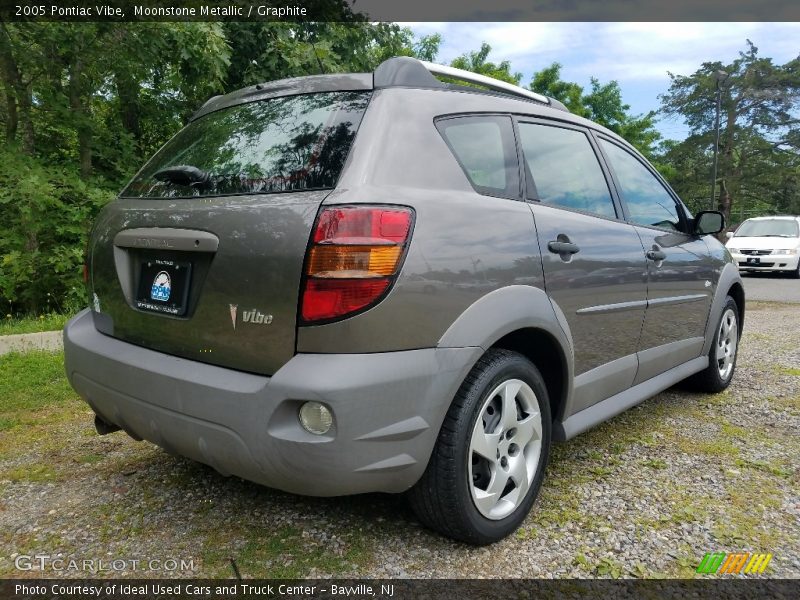 Moonstone Metallic / Graphite 2005 Pontiac Vibe