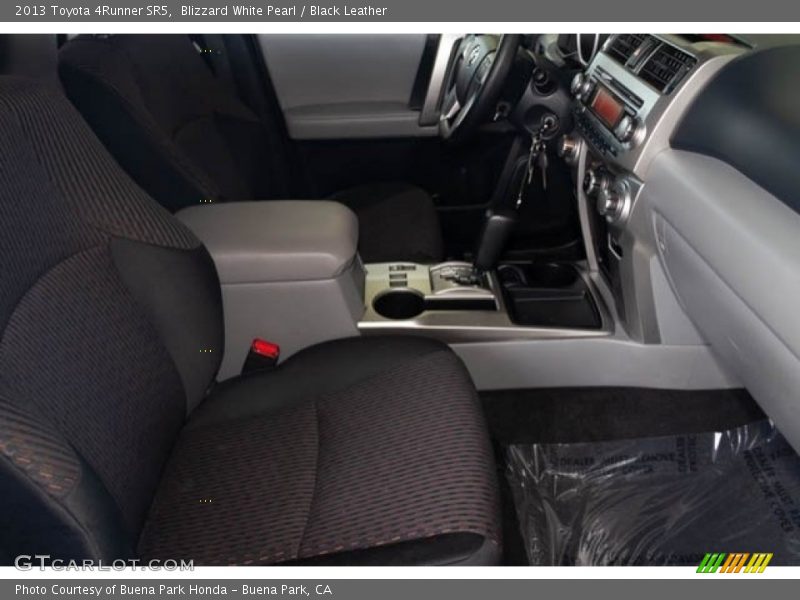 Blizzard White Pearl / Black Leather 2013 Toyota 4Runner SR5
