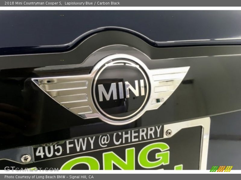 Lapisluxury Blue / Carbon Black 2018 Mini Countryman Cooper S